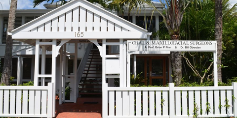 Cairns Oral Surgery - Dentists Hobart 3