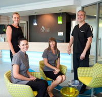 Davis Dr ScottSpecialist Prosthodontist - Dentists Hobart